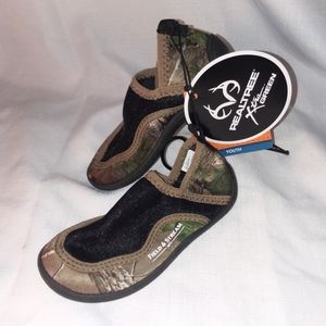 Field and Stream Realtree Water Shoes Kids Sz 9 Slip On Camo Camouflage NWT